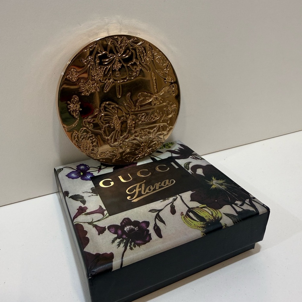 Gucci Silver Flora Compact Mirror